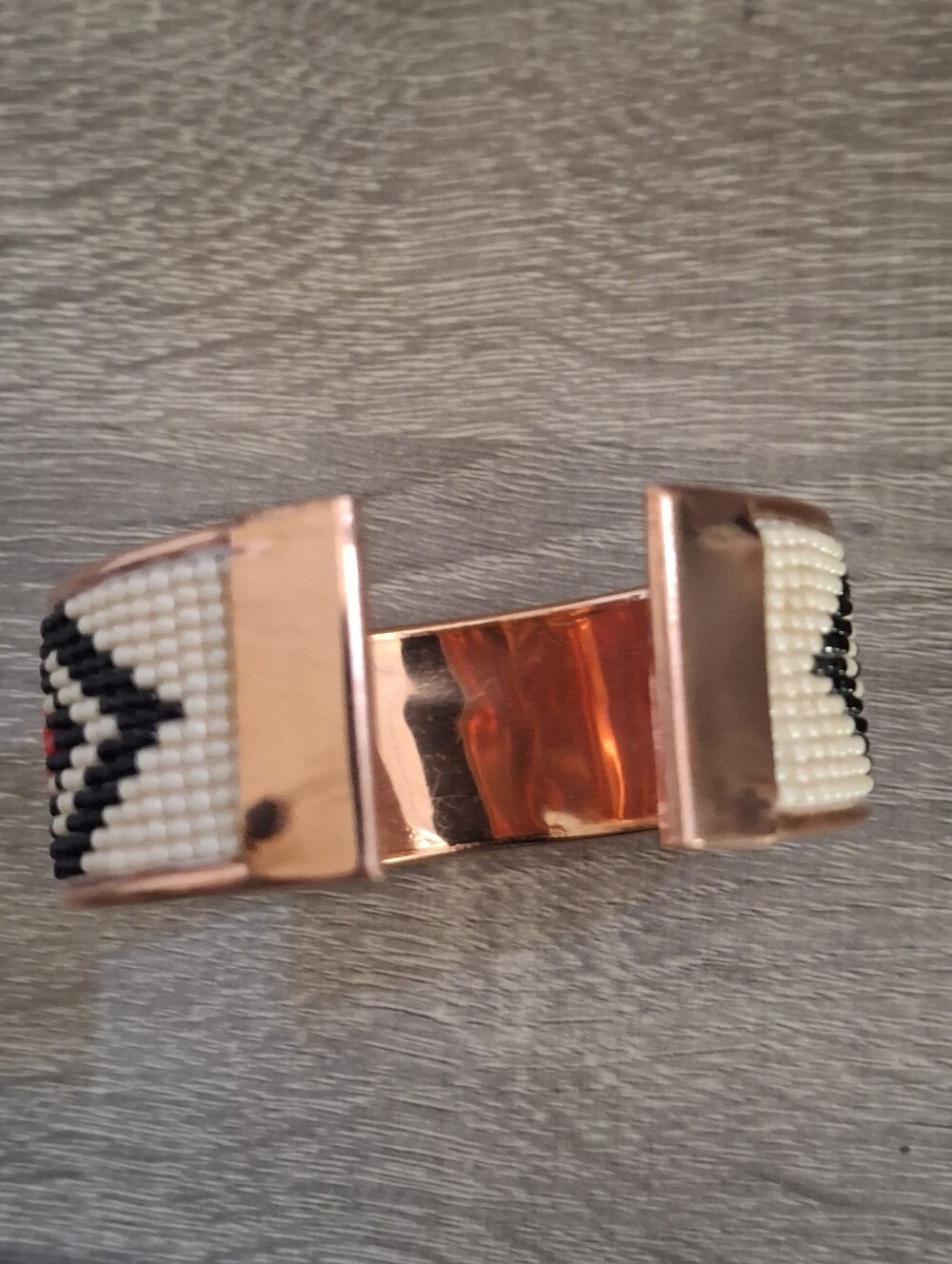 Cuff Copper Beaded Native Design - Picture 3 of 4
